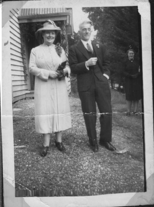 1942_-_photograph_-_photograph_of_earl_browne_and_agnes_rattray_at_st_marks_church_for_wedding_of_keith_johnston_-_laurie_johnston.jpg